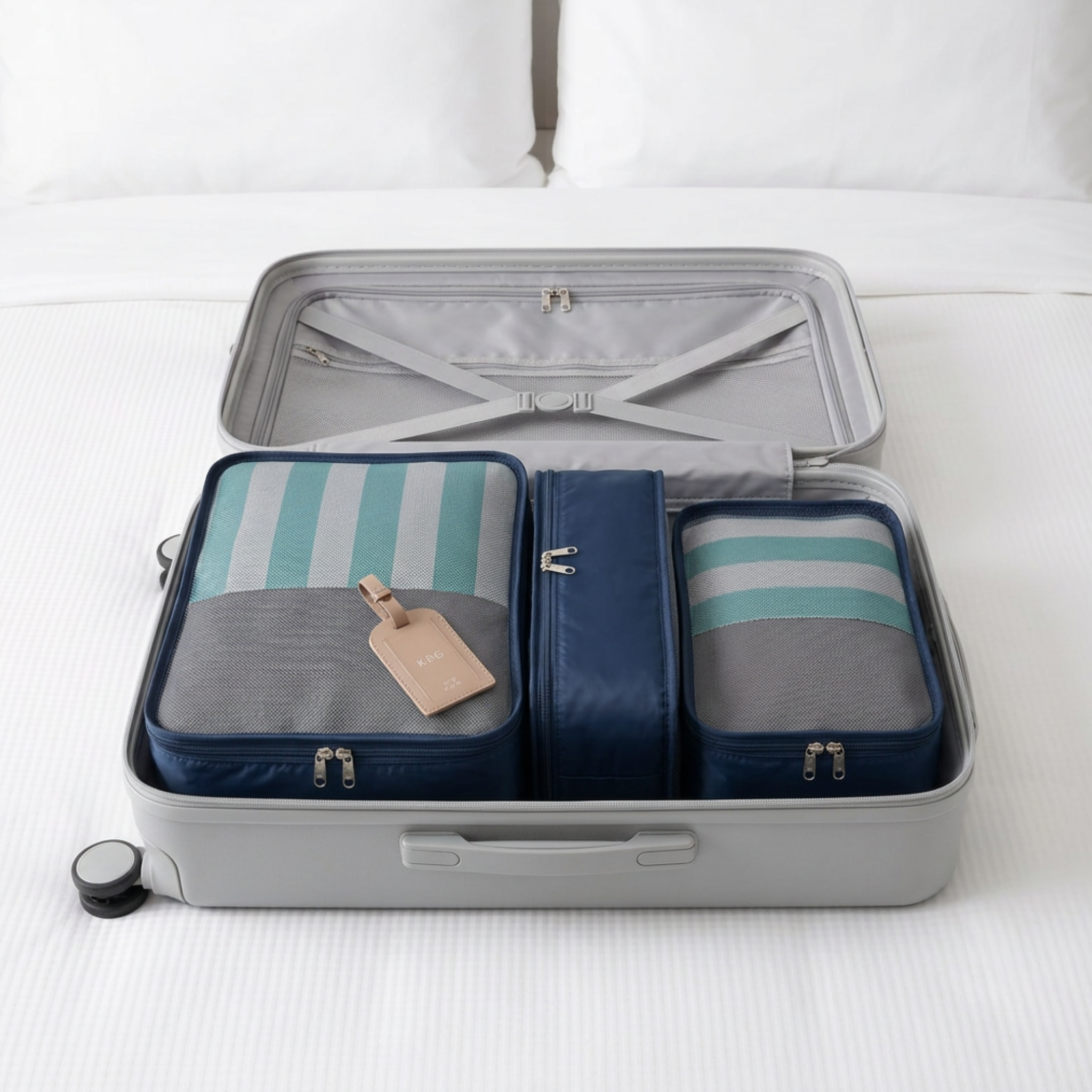 Travel Luggage Packing Cubes - Pack of 3