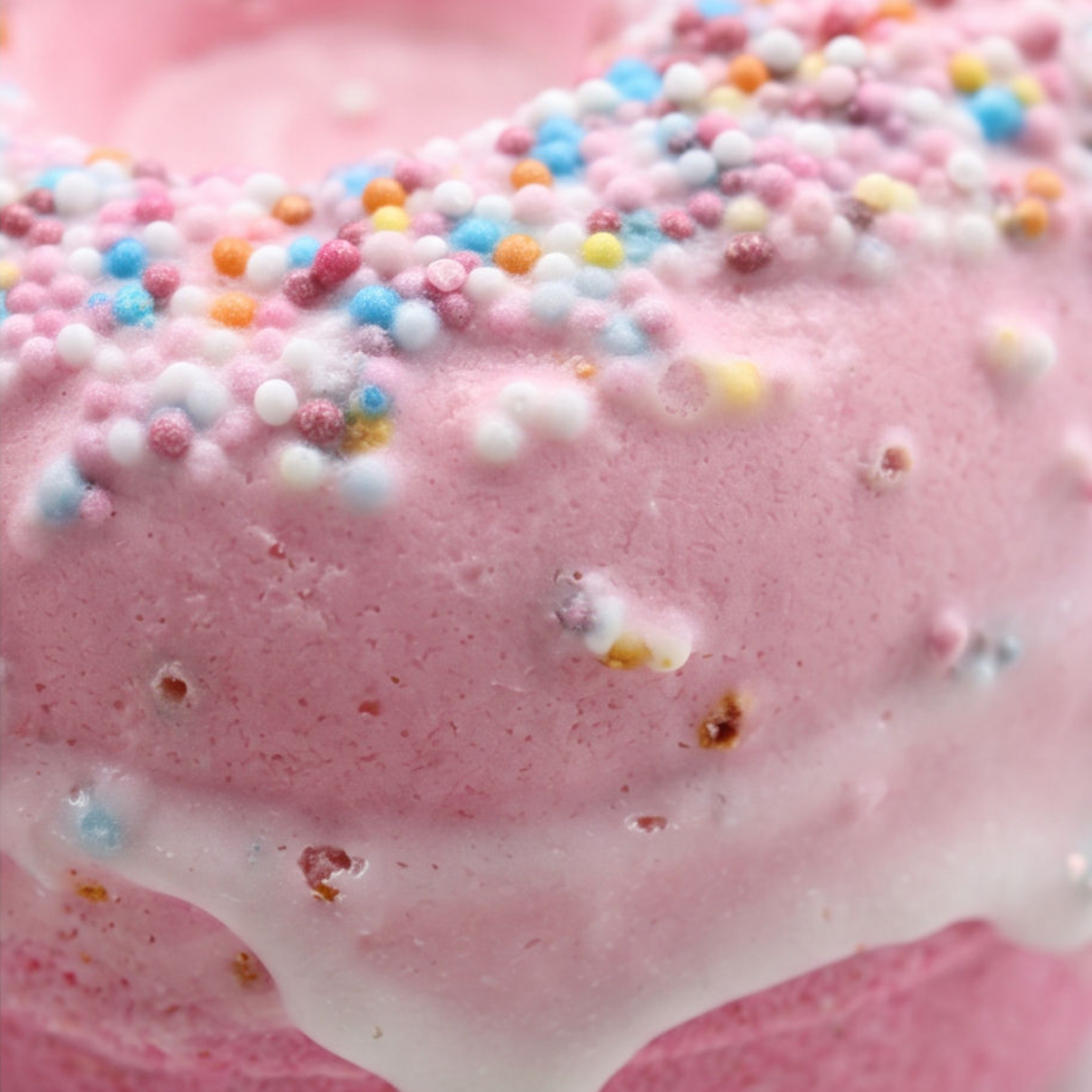 Doughnut Bath Bomb - Raspberry